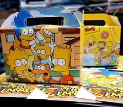 THE SIMPSONS GIFT BOX CAKE TOPPER CUPCAKE BALLOON BANNER SUPPLIES DECORATIONS