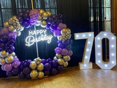 Kit De Arco De Globos Morado Oscuro Y Dorado Với Estrellas Para Aniversario