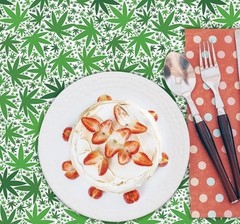 3 Pcs Hawaii Tropical Leaves Weed Leaf Tablecloth Disposable Plastic Rectangular