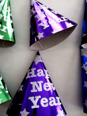 New 8 STANDARD SIZE New Year’s Eve CONE Elastic FOIL GLITTER STARS Party Hats