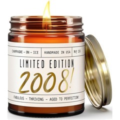 Elegant 18th Birthday Candle Gift – 9oz Soy Wax with Sparkling Berries Scent