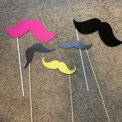 Selfie Props Set, 25 Pieces – Fun Accessories for Parties and Events