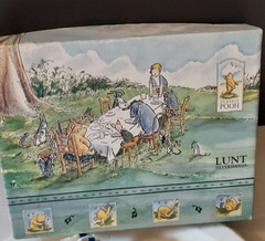 RARE FIND Celebrate with Pooh! 6 silver-plated Cupcake/Birthday candle Keepsakes