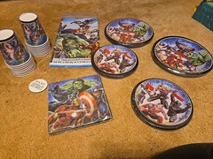 MARVEL AVENGERS Birthday Party Set Tablecloth Cups Plates Napkins 16 Count Set