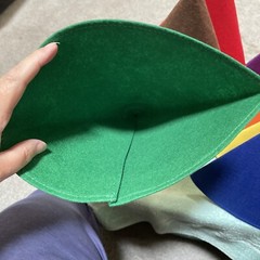 Large 7 Dwarf Multi Colored Felt Hats New In Package