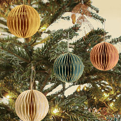 Christmas Hanging Decorations, 6 PCS Nature round Glitter Edge Paper Honeycomb O