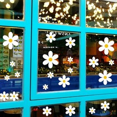 72pcs Daisy Window Clings, Summer Spring Stickers Cute Colourful