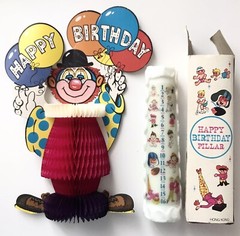 VINTAGE 1980’s KIDS BIRTHDAY PARTY 3-D Honeycomb CLOWN Decoration +PILLAR CANDLE