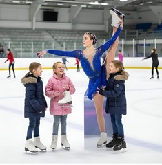 SP13636 Nutcracker on Ice Dancing Figure Skater Woman Girl Cardboard Cutout Stan