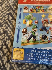 Nintendo Super Mario Bros Scene Setters Wall Decorating Kit for Birthdays NEW