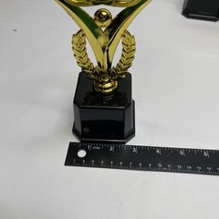 8 Pieces Student I Graduated Form Kindergarten Graduation Trophy Award 8″ New
