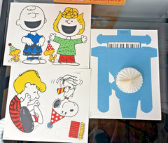 Vintage Hallmark Peanuts Happy Birthday Centerpiece 1965