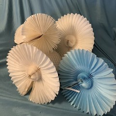 New Westminster Bells Tissue Honeycomb Decoration Various Sizes Lot of 4 Pieces