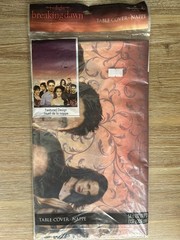 NEW Vintage Twilight Breaking Dawn Vampire Hallmark Party Table Cloth 54″x102″
