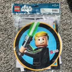 Hallmark LEGO Star Wars Birthday 16 Napkins Banner Cutouts Darth Vader Yoda