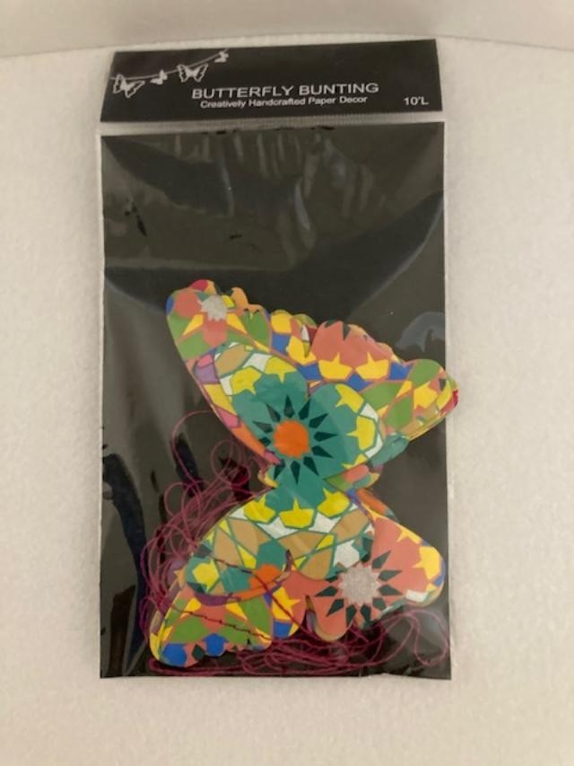 World Buyers – Butterfly Bunting – Floral Print – 10′ Length – New