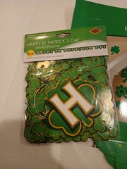 St Patrick’s Day Party Set 6-ft Banner 30 Piece Of Shamrocks Necklace With Drink