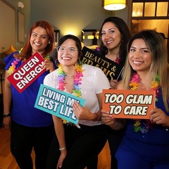 24 Double-Sided Photo Booth Props – Waterproof PVC Signs for Parties