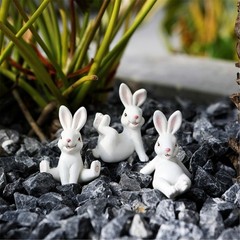3Pieces Resin Bunnies Figurines Set Cartoon Animal Statues For Home Holiday