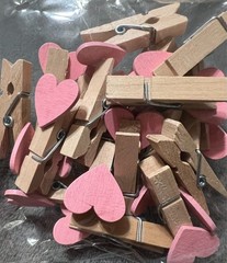 18 Count Valentine’s Day Mini Wood Clips Heart Love 1.41″ Craft Decor Valentines