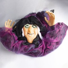 Life Size Hanging Talking Witch – Animated Halloween Witch with Sound Activation