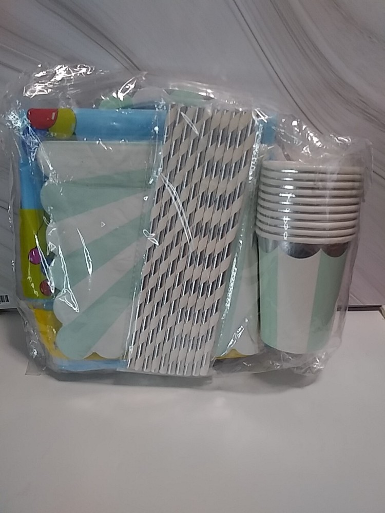 10 Piece Birthday Party Pack