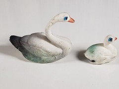 Swan Cake Toppers White Plastic Mother Baby Miniature Figures Set Of 2 Vintage