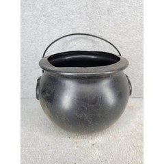 Witch Cauldron Halloween Party Prop Made in USA by Play Products 7″ x 6.5″