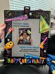 Unique Happy New Year 13″ x 17″ Picture Frame Photo Prop Party Supply New!!!