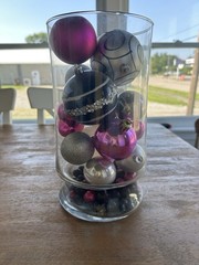 Black and Pink Themed Centerpiece Table Decorations