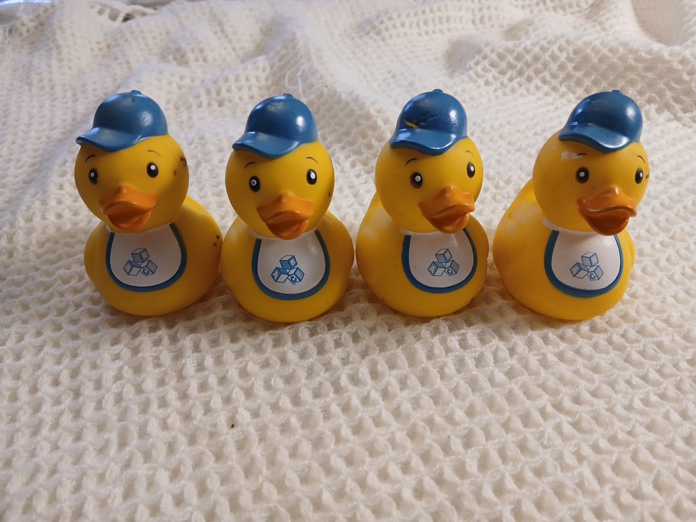 Lot of 4 Assorted Rubber Ducks Jeep. Blue Hat Rubber Duck