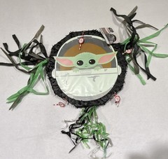 Star Wars The Mandalorian Grogu Baby Yoda Pull Out Ribbon Pop Out Piñata New