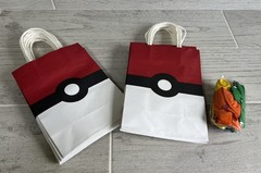 16pcs Pokemon Birthday Party 6″x8″ Party Bags w 16 Latex Balloons