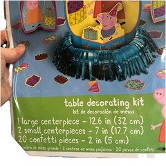 Peppa Pig 23 Piece Table Decorating Kit Party Supply New!!!