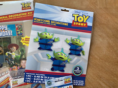Toy Story Party Pack w/ Honeycomb Decorations Back Drop Confetti Invitations