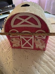 Large Barnyard Pinata, Farm Animal Birthday Party Supplies, 18x 21.5x 13 in.