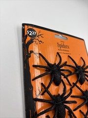 1 Pack 8 Spiders Scary Black Spiders Halloween Party Decoration