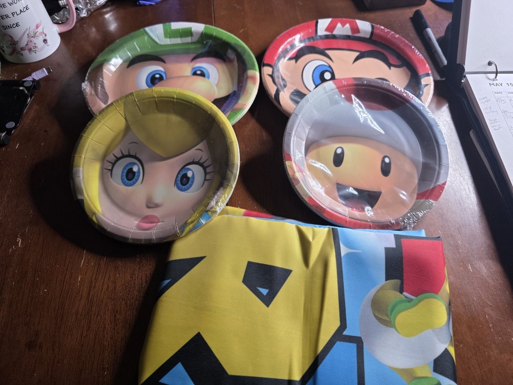 SUPER MARIO BROTHER PARTY LOT (SM10) M1