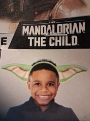 2 Star Wars The Mandalorian Plastic Table Covers 54″x84″ & a Baby Yoda Headband