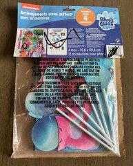 Blues Clues Party Scene Setter with 12 Photo Props 4pc Set Over 6 Feet Backdrop