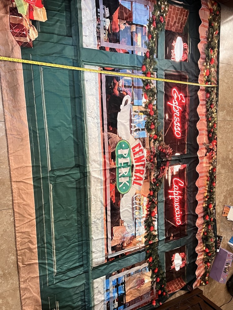 Friends TV Show Party Supplies Lot – Central Perk Holiday Backdrop, Games,Etc
