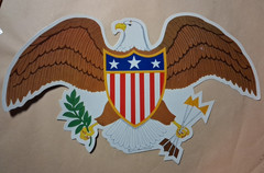 Vtg Amscan large 19″ Patriotic American Eagle Decoration Classroom History Theme