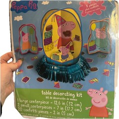 Peppa Pig 23 Piece Table Decorating Kit Party Supply New!!!