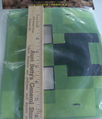 NEW SEALED Green Minecraft Paper Party Masks, 8ct – 4 Styles