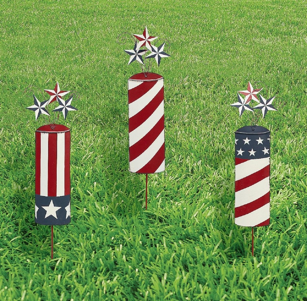 3-PC Patriotic Firecracker Fireworks Metal Yard Stakes July 4th Decor 24″H #025