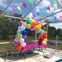 300 Pennant Flags 375Ft Colors Nylon Banner for Grand Opening Carnivals Party