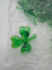 DecoPac Shamrock Puffy Glitter Cupcake Rings 144 Pack St. Patrick’s Day READ NEW
