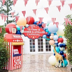 170ft 120pcs Red and White Striped Pennant Banner, Carnival Circus Decoration…