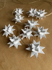 Hand Made Moravian Star Garland Paper And Jute