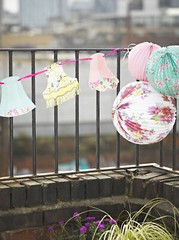 3 x Vintage Style Pretty Paper Lanterns Party / Wedding Decorations FREE P&P